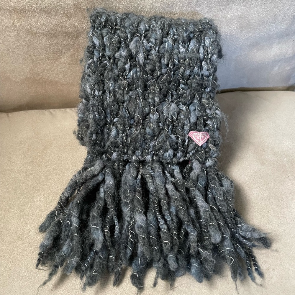 ROXY “Milky Way” Wool Scarf